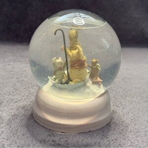 Classic Pooh Disney Charpente Snow Globe "Little Black Rain Cloud" Not Musical